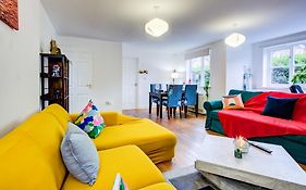 London Freshair Breathe Apartment Gathering Partying Are Not Allowed Pls